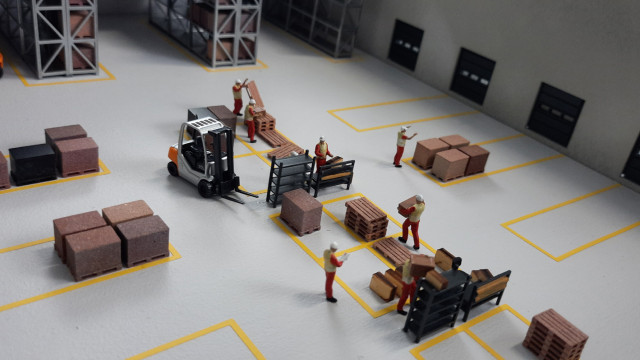 Makieta dydaktyczna, magazyn- SKALA 1:87